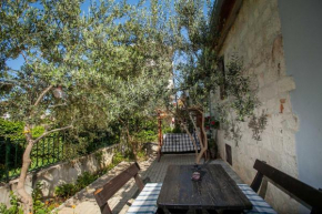 Stone House Marino